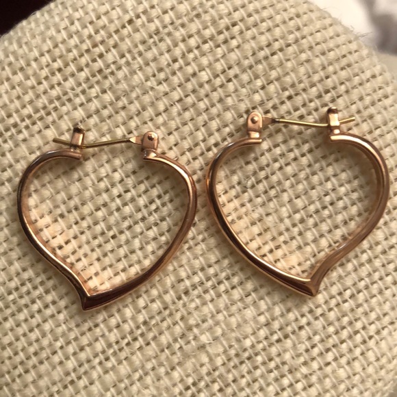 Rose gold heart hoop earrings